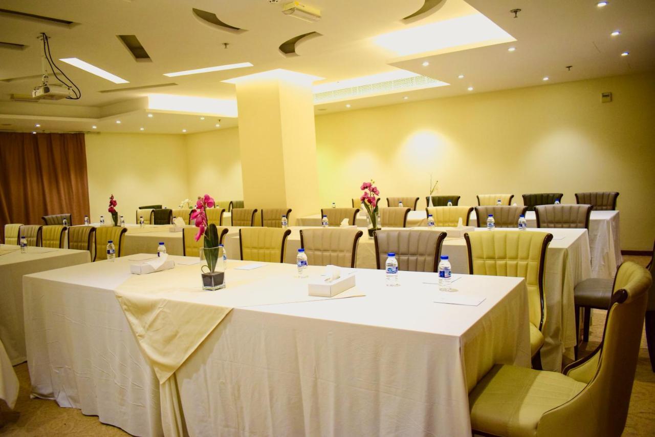 The Secure Inn Hotel Muscat Exterior foto